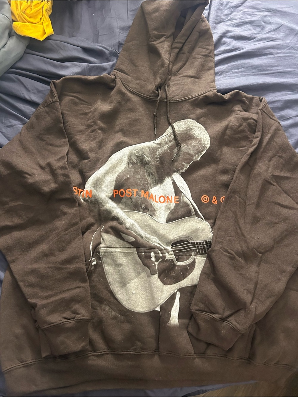 SHEIN Brown Graphic Pullover Hoodie with Orange Accent